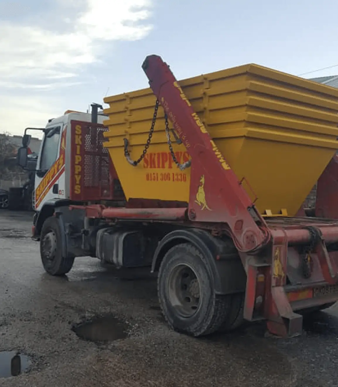 skippy-skip-hire-skips-removals-skip-transfer-2 (1)
